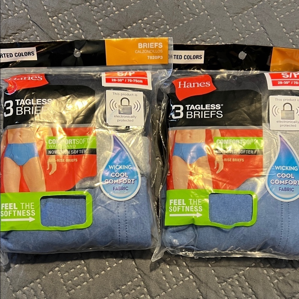 Hanes 3 Tagless Briefs Set of 2 Comfort Soft Waistband Mid-Rise Briefs.